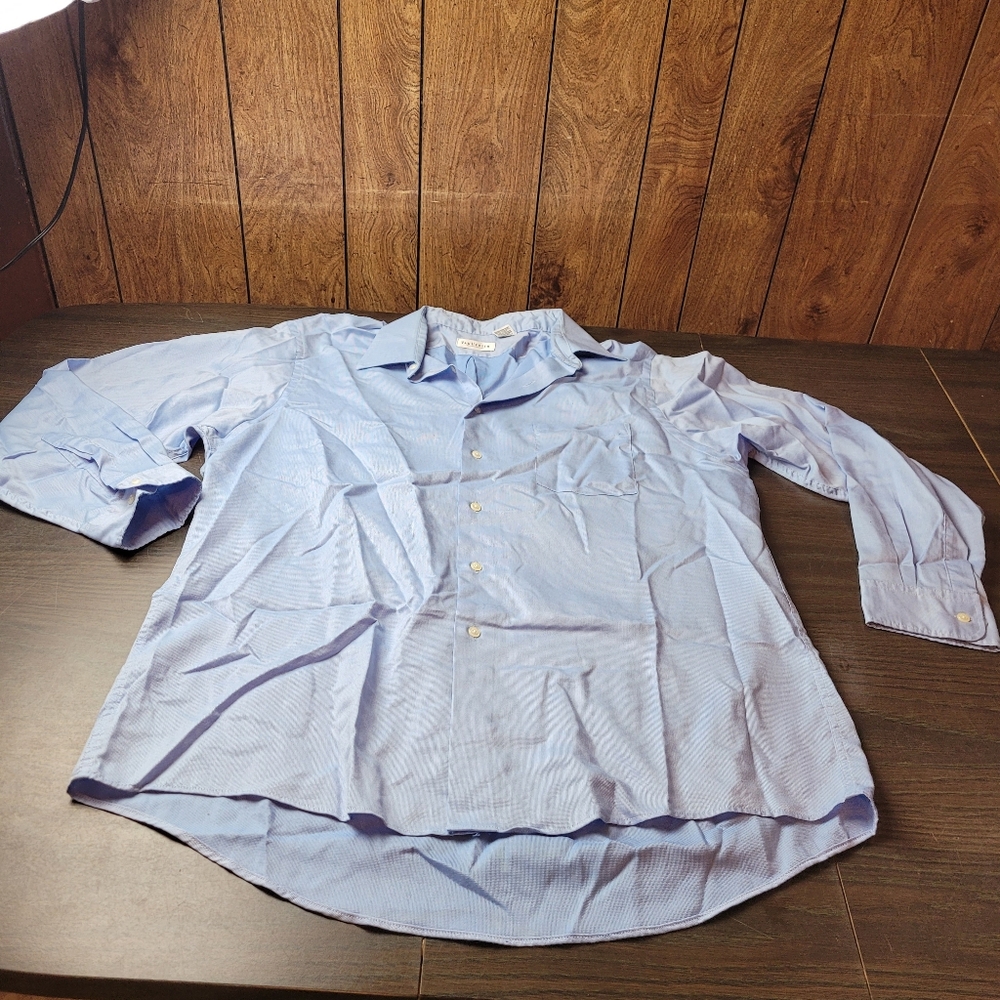 VanHeusen blue dress shirt
